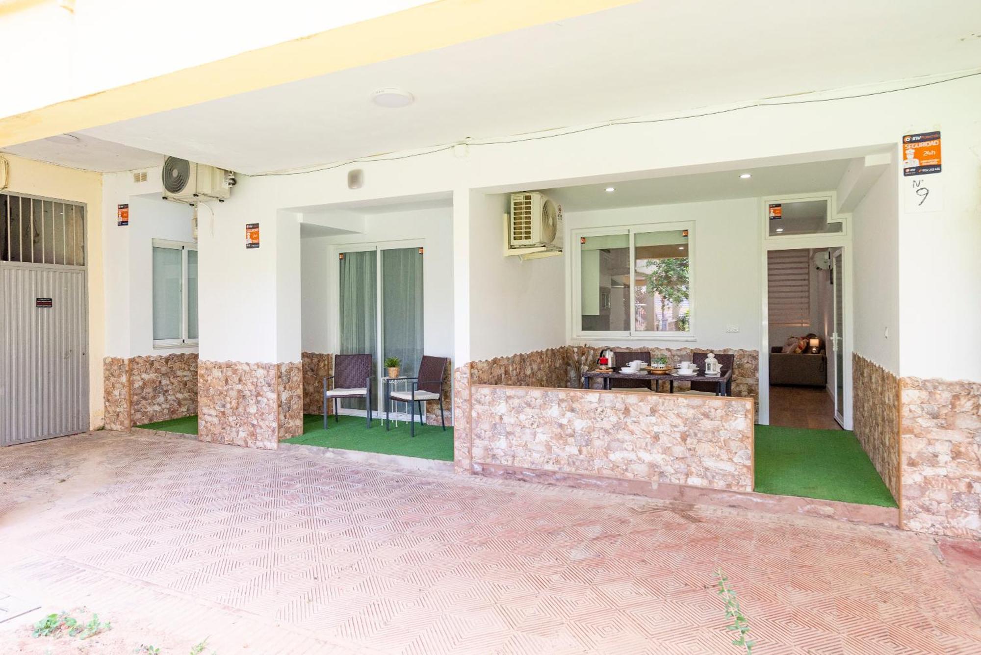 Beach Garden Apartment Torremolinos Exterior photo